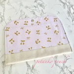 No.1060【Mサイズ】さくらんぼ柄のペタンコポーチ　母子手帳ケース