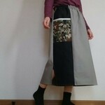 カーキ色ロングスカート大きめ迷彩柄ポケット付きウエストゴム