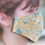 快適マスクꫛꫀꪝ✧‧˚新デザイン❣️クリームイエロー モーメントフラワー立体マスク  シルクプロテイン加工 選べる裏布ダブルガーゼ  大人サイズＭ・Ｌサイズ  横長さ少し長め!!  