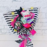 お呼ばれプレゼント　〜エレクトーン発表会〜　スマイリーブーケ　　ビビットカラーでポップブーケ　ダンス発表会