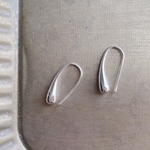 シンプルシルバーピアス