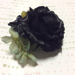 【送料込】黒いバラのコサージュ&ヘアクリップ
