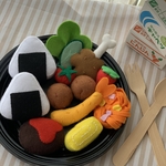 フェルトおもちゃ　フェルトお弁当　おにぎりセット