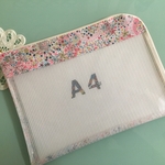 リバティビニコ　A4大きく開く連絡袋　アデラジャ
