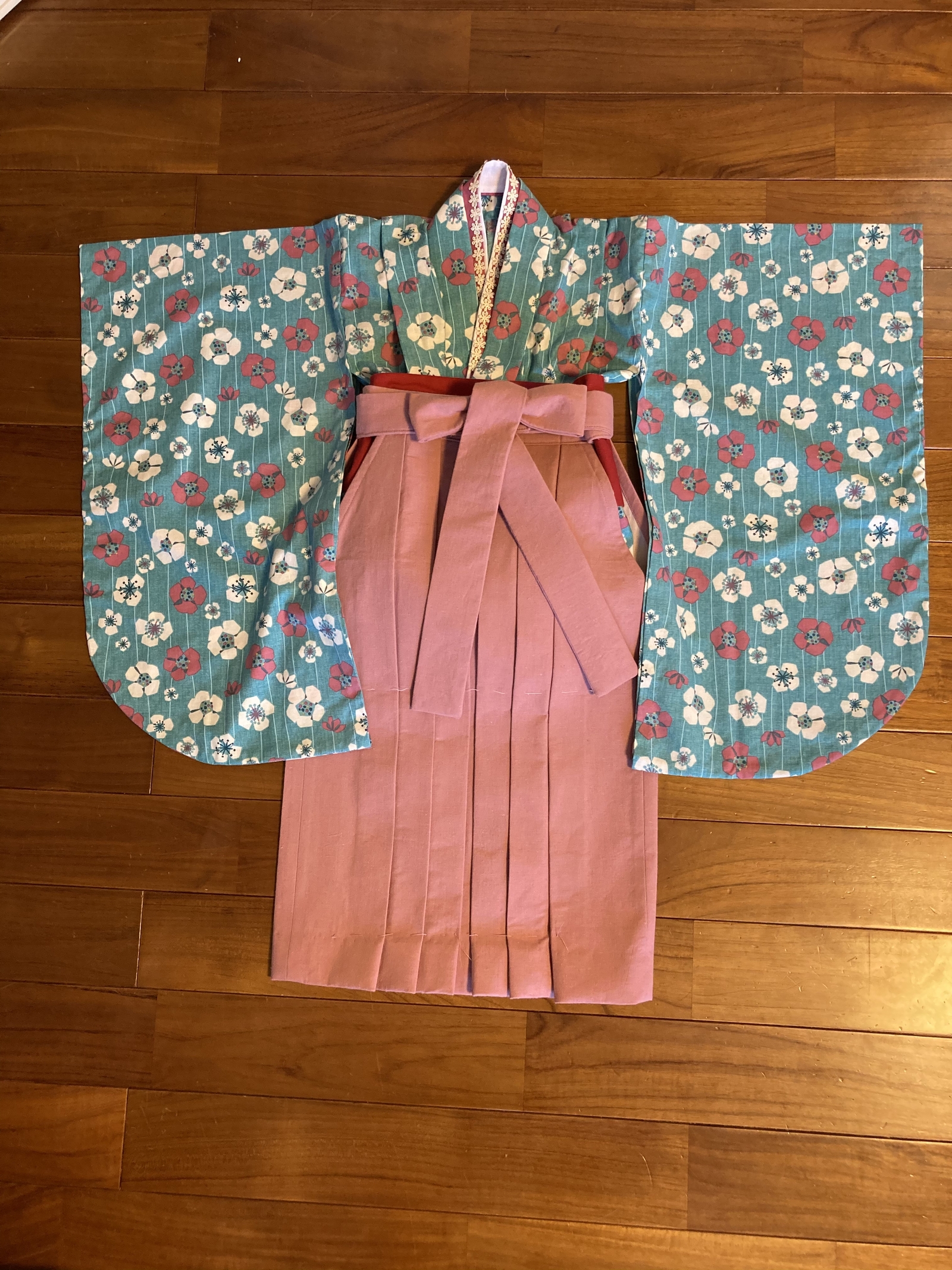 ☆ハンドメイド・着物・クリスマス・サンタ・フリルレース ☆ハンドメイド・着物・クリスマス・サンタ・フリルレース