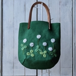 再販【手刺繍】小さなバッグ　クローバー