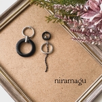 モノトーンアシンメトリーピアス