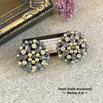 ꫛꫀꪝ✧ 刺繍ビーズ ピアス/イヤリング