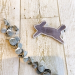 ミナペルホネン  刺繍ブローチ　runrunrun グレー
