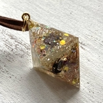 ☆専用出品☆メモリーオイルインオルゴナイト　煌めく様に美しい愛