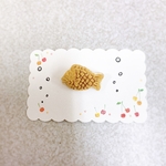 たい焼き　ブローチ