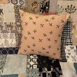 オリジナルクッションカバー　ミナペルホネン生地使用のハンドメイド