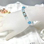 ブルーのイルカが可愛いきらきらブレスレット
