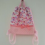 【送料込】✰*30×35✰*❤ハートがいっぱい❤キルティング   ナップサック（ランドセルの上から背負えるタイプ）