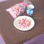 柿の種いちごチョコ【小さな和菓子シリーズ】
