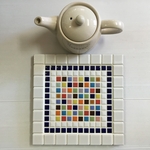 タイルプレート(鍋敷き：大判四角)：白枠マルチカラー