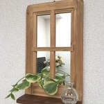木製フレーム窓型ウォールミラー