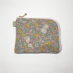 L字ファスナー財布《お花畑のうさぎ🐰イエロー》