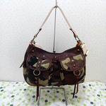 再販　ラスト1点　期間限定50％OFF　￥20000➡￥10000　カモフラゴブランのショルダーバッグ