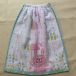 二つ折りタオルエプロン☆雨降りうさぎ