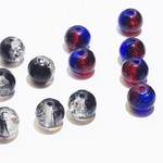 ガラスビーズ　6ｍｍ　黒×クリア＊青×赤　計７０個♪