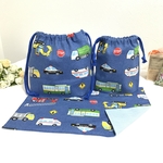 はたらく車の3点セット(青＊柄大きめ)☆お弁当袋(給食袋)☆コップ袋☆ランチョンマットのセット♫男の子