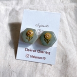 blue tile yellow flower earring/ドライフラワー  レジン