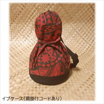 イプケース・タパ（ブラック×レッド）　※肩掛けコードあり