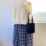 期間限定SALE 大人用 着丈77センチ ネイビーチェックギャザースカート 110まで伸びるウエスト