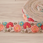 インド刺繍リボンᢂvivitサークルフラワーオレンジ　インド刺繍/インドリボン/刺繍リボン/シルクリボン/トリム/ブレード/ジャガード/ジャガードリボン/チロリアンテープ/レース/チュールレース