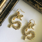 SALE♡再販3♡ドラゴンのきらきらストーンピアス　イヤリング