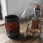 【Ｉ様オーダー品】ドライあじさいのおうちとLotus缶