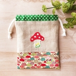 きのこの刺繍の巾着ポーチ