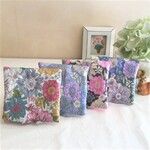 6重ガーゼハンカチ４set*liberty調flower*リバティ調フラワー*大人の花色*ローズピンク*ブルー*お布団ガーゼ*手洗い*コンパクトサイズ