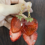いちごいっぱいピアス[送料無料]