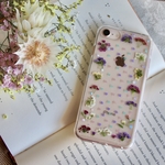 花束みたいなアリッサムのスマホケース