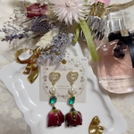 #2684 眩しいドライフラワーピアス