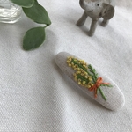 ミモザのパッチンピン