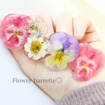 カラフル春待ち！お花がいっぱい大きなガーリーバレッタ　髪留め