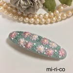 コスモスの花刺繍 バレッタ(中)