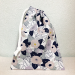 シックな花柄の物語　コップ袋 巾着袋　