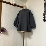 ウール　ペプラムブラウス💕