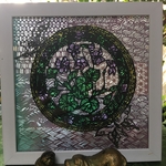 切り絵アート　菫と和柄のコラボ