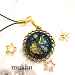 《最終値下げ》クリスマスがやってくる♡レジン ストラップ 
