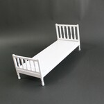 1／6ドール 28.5cm適応 12x13x30㎝の白色シングルベッド