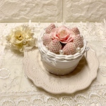 白イチゴとピンクローズのケーキボックス