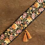 インド刺繍リボン 黄色 花 シルク 絹 着物 エスニック チロリアンテープ 布 アジアン ボヘミアン 刺繍ベルト 生地