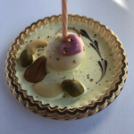 マンディアン風アクセサリートレイ(ホワイトチョコ