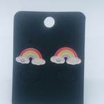 小さめ　スマイル　レインボー　♡ 樹脂ピアス　／　ノンホールピアス