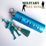 ミリタリー 携帯灰皿キーホルダー 青★匍匐前進 グリーンアーミーメン 兵士 ARMY タッセル